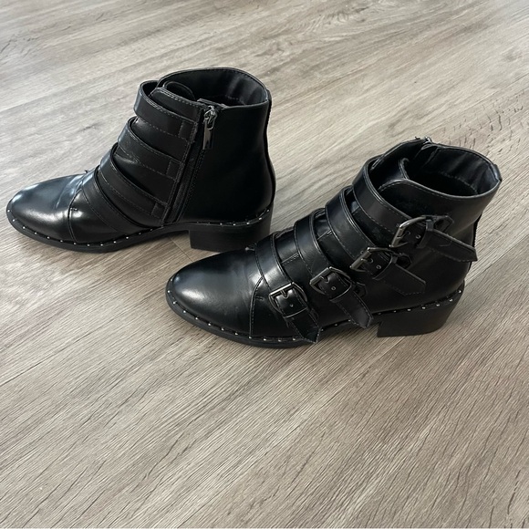 a new day Black Multi-Buckle Ankle Booties - Picture 6 of 7